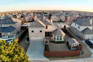 1296 Crescent Cove Dr, Rockwall, TX 75087 - Photo 2