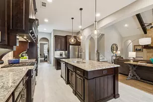 1008 Hazel Dr, Lantana, TX 76226 - Photo 12