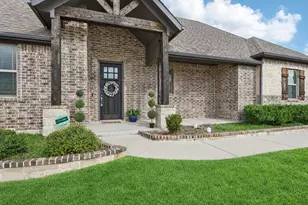 7041 Plum Ct, Ovilla, TX 75154 - Photo 6