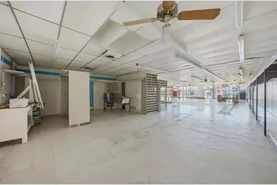 233 N Hampton Road, DeSoto, TX 75115 - Photo 8