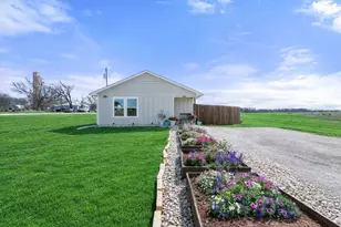 101 Allie Ct, Itasca, TX 76055 - Photo 1