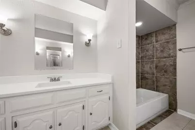 811 Katherine Court, Cedar Hill, TX 75104 - Photo 12