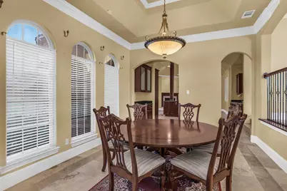 506 S Durango Circle, Irving, TX 75062 - Photo 4