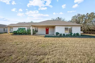 2204 Co Rd 114, Mingus, TX 76463 - Photo 10