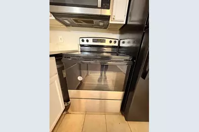 9821 Walnut Street #304, Dallas, TX 75243 - Photo 6