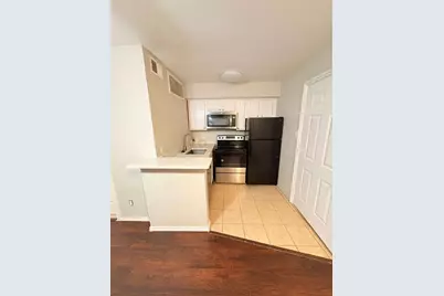 9821 Walnut Street #304, Dallas, TX 75243 - Photo 4
