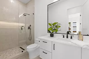 1967 Gallagher St, Dallas, TX 75212 - Photo 30