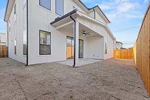 1967 Gallagher St, Dallas, TX 75212 - Photo 32