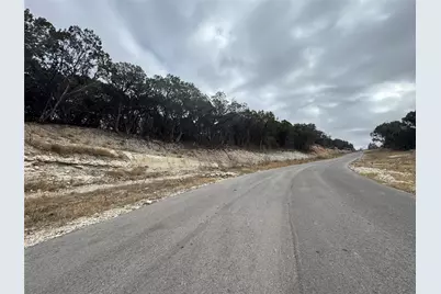 7215 Palm Hills Drive, Cleburne, TX 76093 - Photo 10