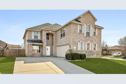 603 Sotogrande Street, Grand Prairie, TX 75051 - Photo 2