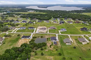 238 Martin Dr, Granbury, TX 76049 - Photo 36