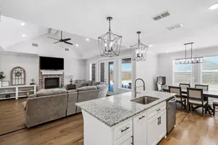 128 Ocean Lake Dr, Edgewood, TX 75117 - Photo 18