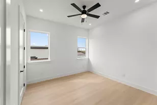 3343 Canada Dr, Dallas, TX 75212 - Photo 36