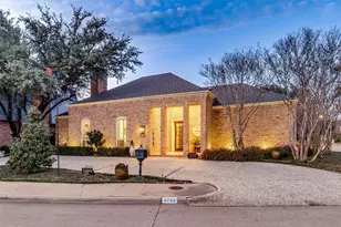 5723 Over Downs Dr, Dallas, TX 75230 - Photo 2