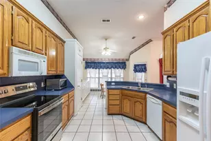 4018 Ridgmar Ln, Abilene, TX 79606 - Photo 16