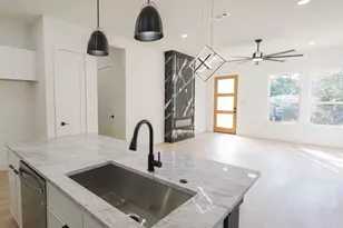 4623 Luzon St, Dallas, TX 75216 - Photo 4