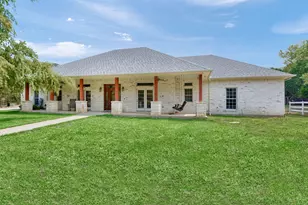 114 County Rd 225, Valley View, TX 76272 - Photo 8