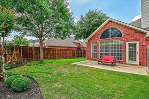 8936 Mt Rainier Dr, Plano, TX 75025 - Photo 2