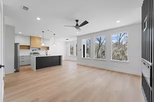 141 Lakeshore Ln, Glenn Heights, TX 75154 - Photo 4