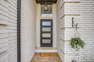 5147 Haydenbend Cir, Grapevine, TX 76051 - Photo 4