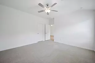 6624 Creek Edge Cir, Fort Worth, TX 76036 - Photo 16