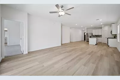 6624 Creek Edge Circle, Fort Worth, TX 76036 - Photo 10