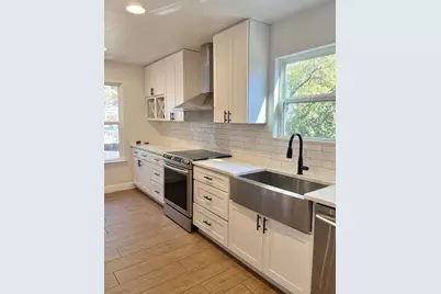 2158 Morning Glory Avenue, Fort Worth, TX 76111 - Photo 18