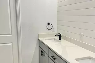 2158 Morning Glory Ave, Fort Worth, TX 76111 - Photo 24