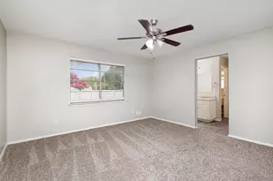 712 Springhill Dr, Hurst, TX 76054 - Photo 10