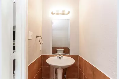 3011 Clemente Drive, Grand Prairie, TX 75052 - Photo 14