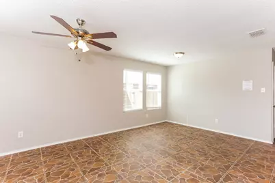 3011 Clemente Drive, Grand Prairie, TX 75052 - Photo 8