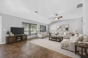 11704 Rosemont Ct, Denton, TX 76207 - Photo 2