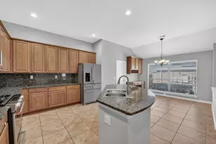 11704 Rosemont Ct, Denton, TX 76207 - Photo 6