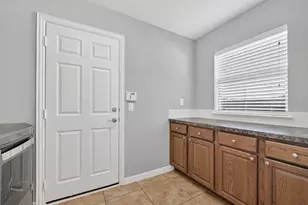 11704 Rosemont Ct, Denton, TX 76207 - Photo 16