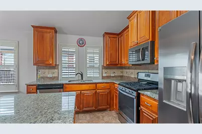 405 Kelvington Drive, Anna, TX 75409 - Photo 10