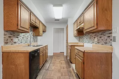 13241 Lexington Lane, Balch Springs, TX 75180 - Photo 16