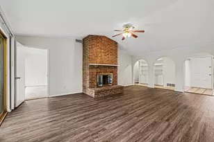 3417 Cavalier Ct, Irving, TX 75062 - Photo 4
