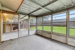 3417 Cavalier Ct, Irving, TX 75062 - Photo 24