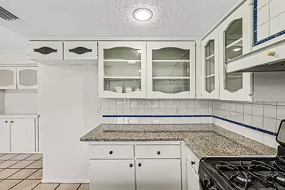 3417 Cavalier Court, Irving, TX 75062 - Photo 14