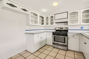 3417 Cavalier Ct, Irving, TX 75062 - Photo 12