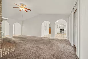 3417 Cavalier Ct, Irving, TX 75062 - Photo 6