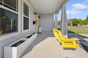 2534 Gladstone Dr, Dallas, TX 75211 - Photo 4