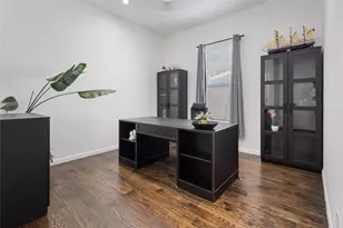 2534 Gladstone Dr, Dallas, TX 75211 - Photo 20