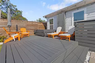 2534 Gladstone Dr, Dallas, TX 75211 - Photo 34