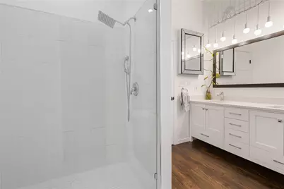 2534 Gladstone Drive, Dallas, TX 75211 - Photo 24