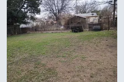 1532 Madrid Street, Dallas, TX 75216 - Photo 2