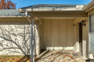 540 Billie Ruth Ln, Hurst, TX 76053 - Photo 6