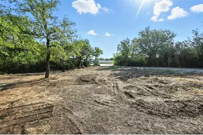 7008 Edgewater Trail, Lake Worth, TX 76135 - Photo 12