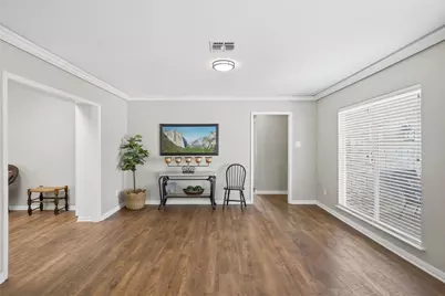 4425 Westchester Drive, Waco, TX 76710 - Photo 8