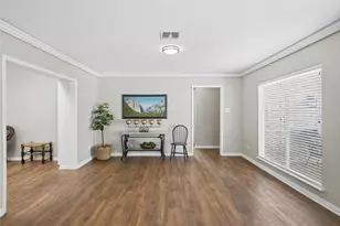 4425 Westchester Dr, Waco, TX 76710 - Photo 8